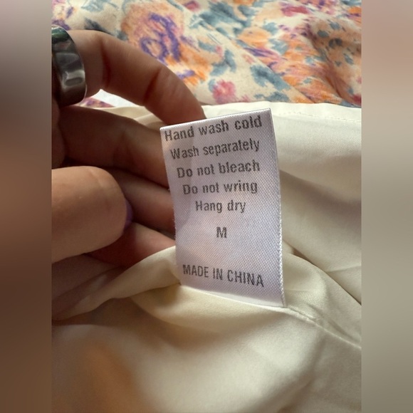 On You Pink Floral Cut Out Long Sleeve Dress Medium - Picture 7 of 8